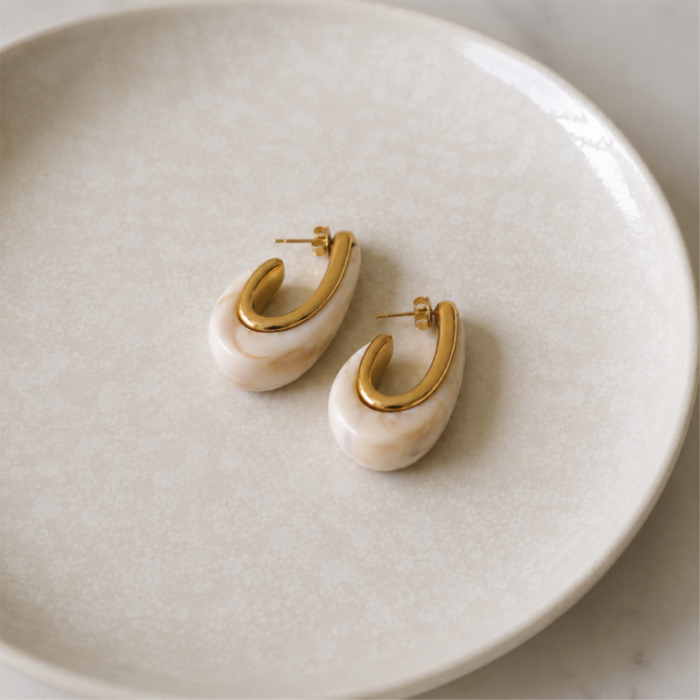 Oorbellen pearl goud en resin premium stainless steel chique klassiek